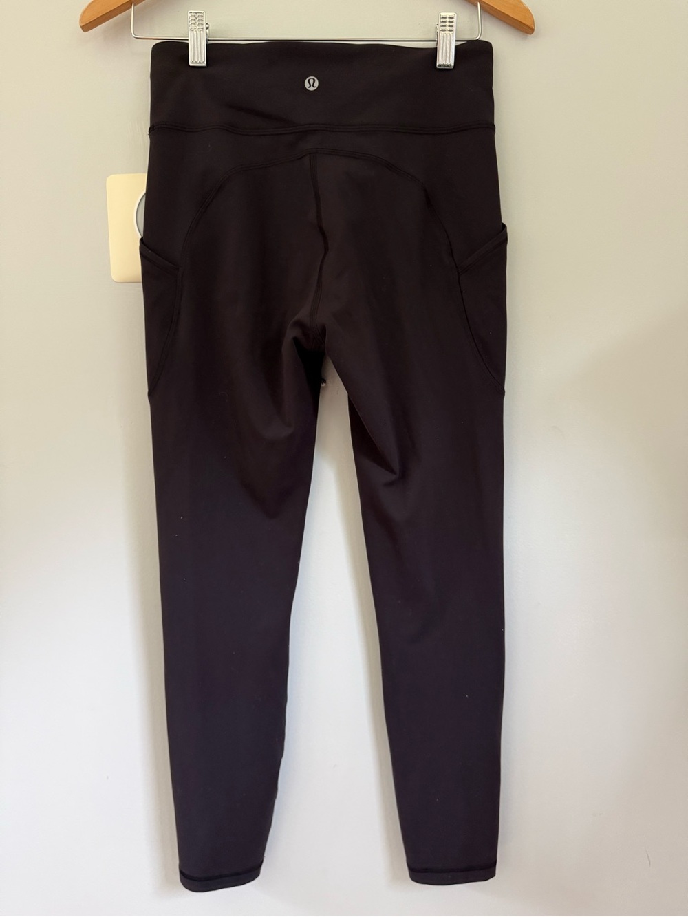 Lululemon Invigorate High-Rise Tight Leggings | Size 8 - Picture 7 of 12